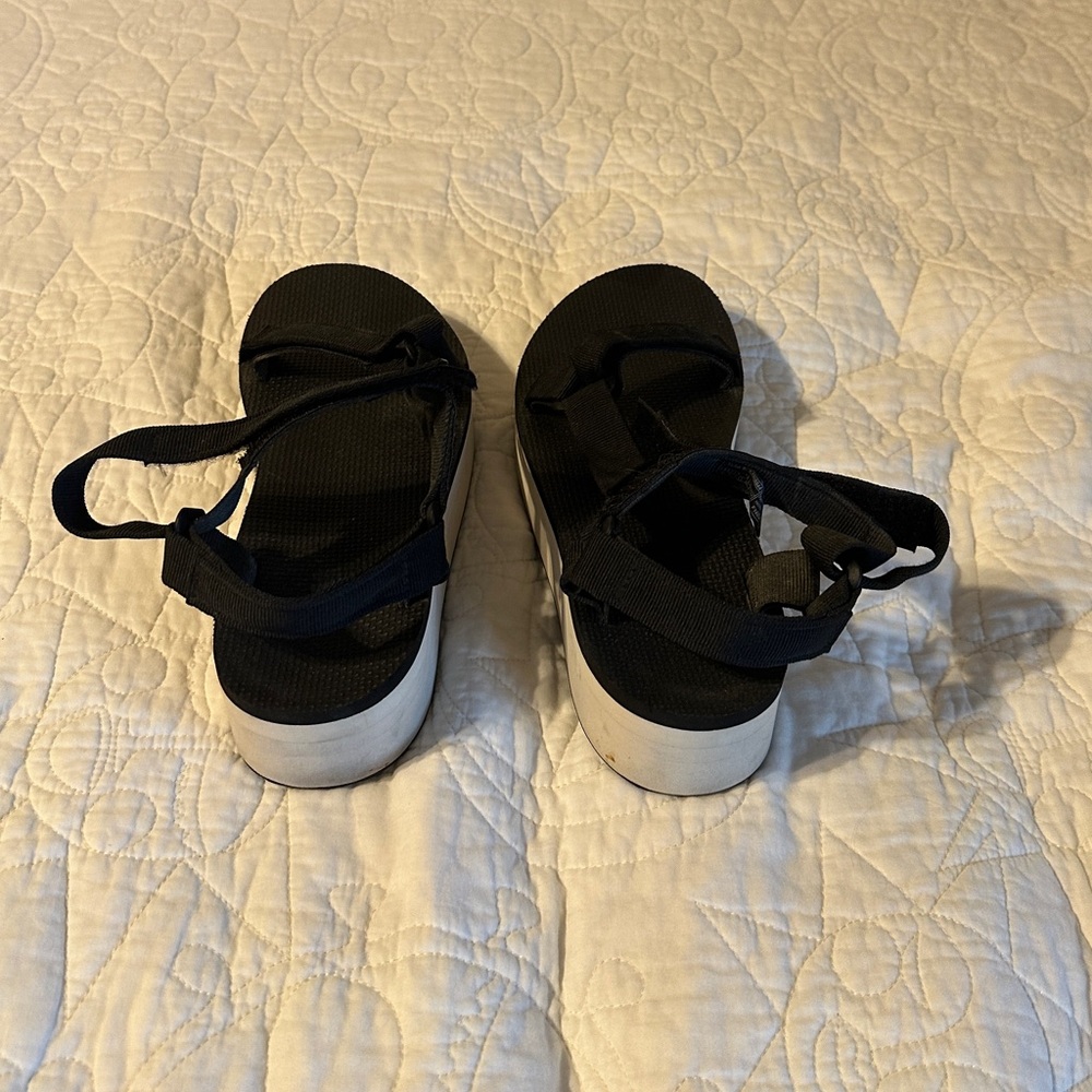 Platform Tevas - Picture 2 of 5